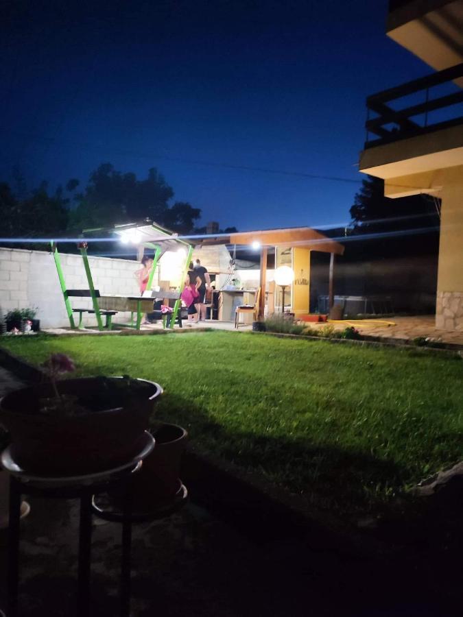 Enjoy Guest House Golden Sands Exterior foto